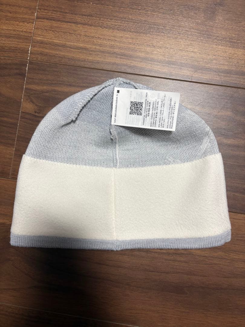 アークテリクス　ビーニー ホワイト
