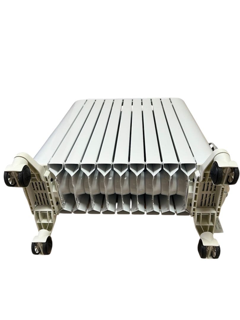 美品　デロンギオイルヒーターDeLonghi RHJ65L0712 8畳〜10畳