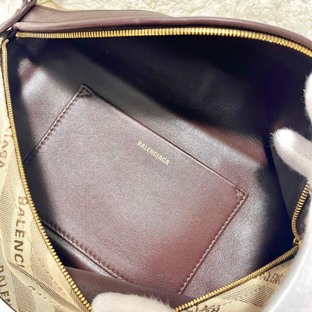 BALENCIAGA バレンシアガ スーベニアXS ボディバッグ 518163