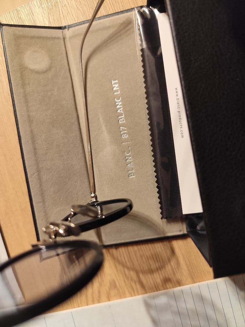 定価39600〈BLANC.. （ブラン）〉サングラス