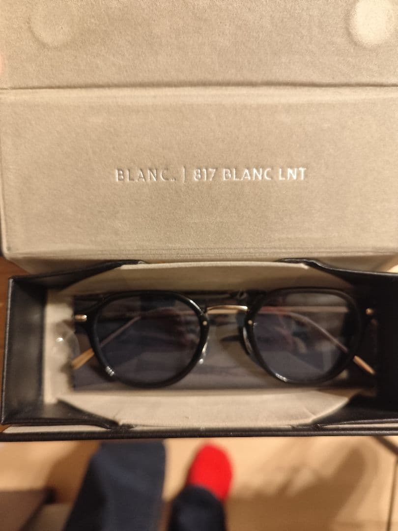 定価39600〈BLANC.. （ブラン）〉サングラス