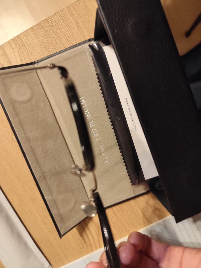 定価39600〈BLANC.. （ブラン）〉サングラス