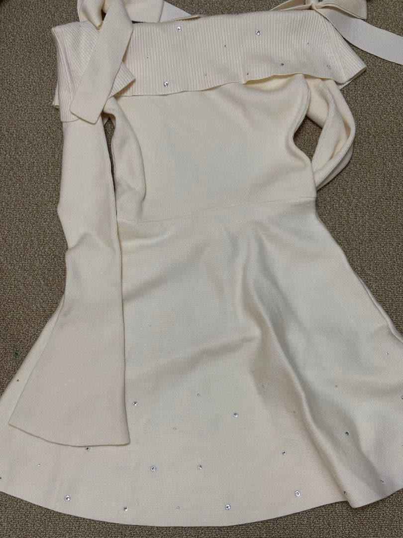 ロゼミューズ Bijou knit mini onepiece