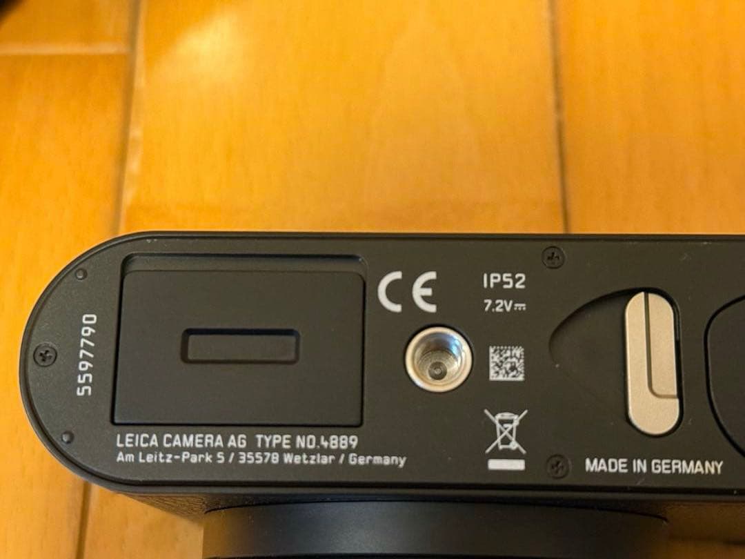 デジタルカメラ LEICA Q2 Monochrom