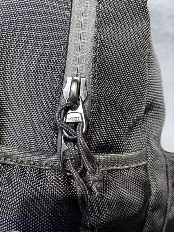 全新未使用 Yohji Yamamoto × NEWERA light pack