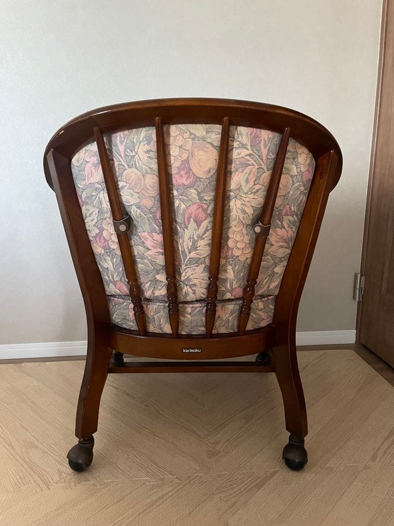 カリモク⭐︎コロニアル 肘掛けチェア(キャスター付)