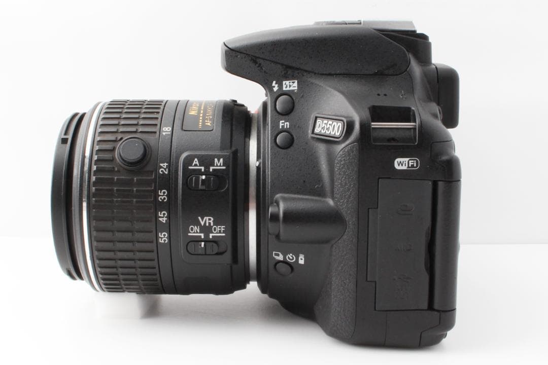 WiFi転送機能★美品★ショット数少 Nikon D5500 レンズキット