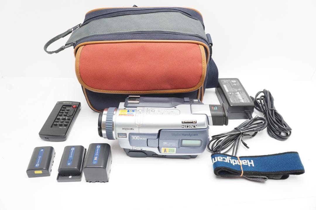 ＜動作美品＞SONY DCR-TRV300