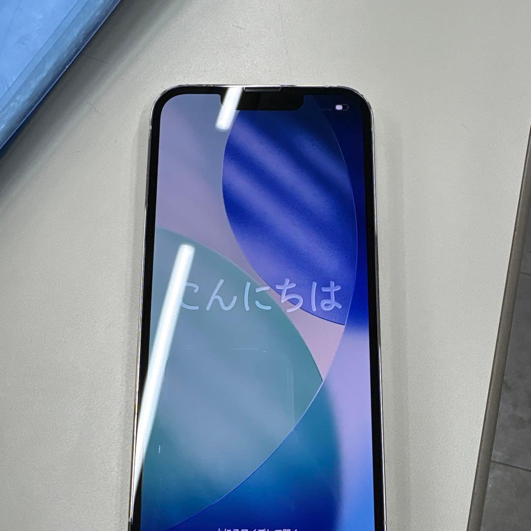 Apple iPhone 13 Pro シルバー 本体　カメラ割れあり　急ぎ