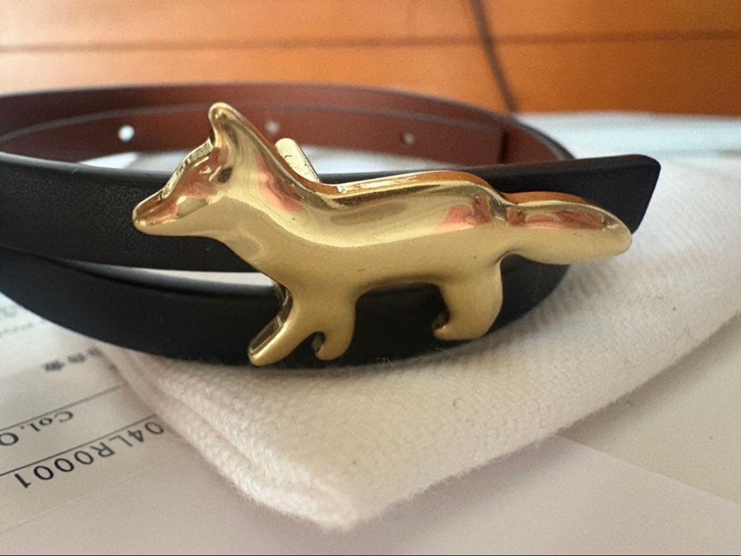 MAISON KITSUNÉ ブラックレザー バングル