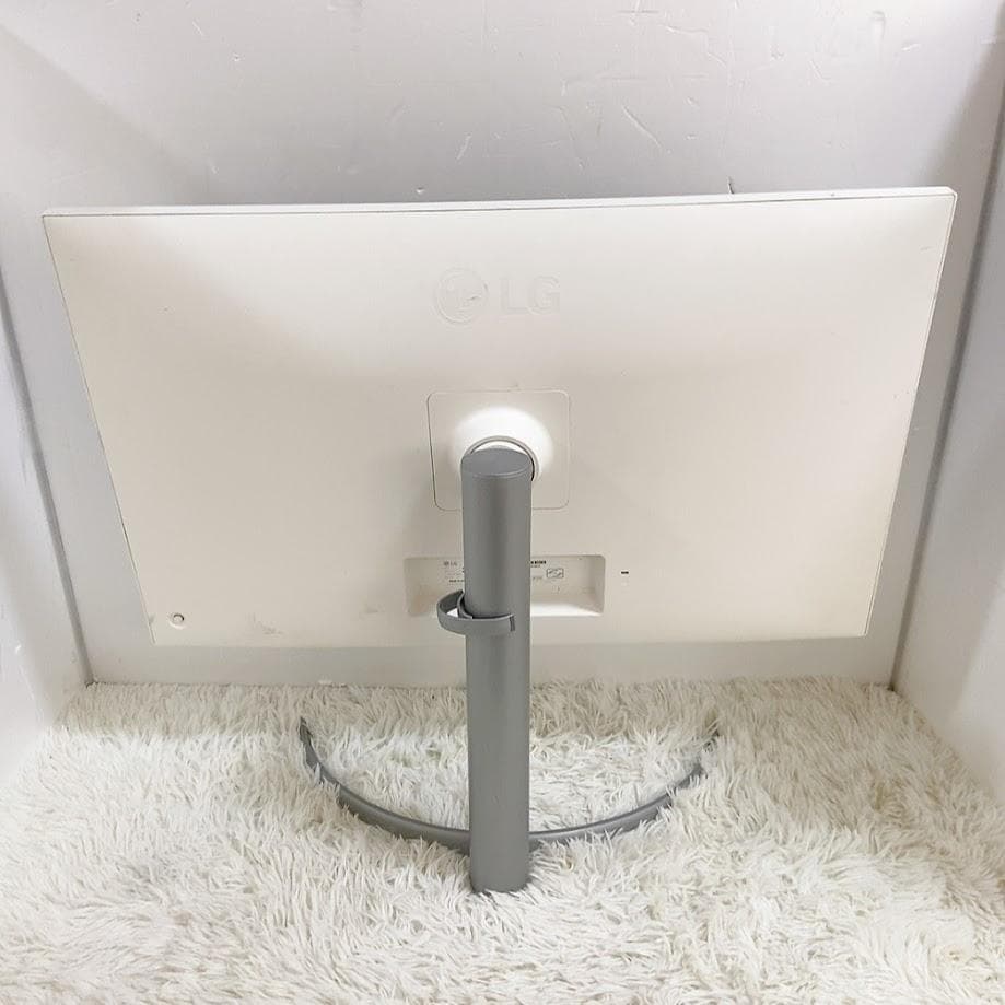 LG 32SQ730S 液晶モニター 4K 31.5型 VAパネル ワイド★