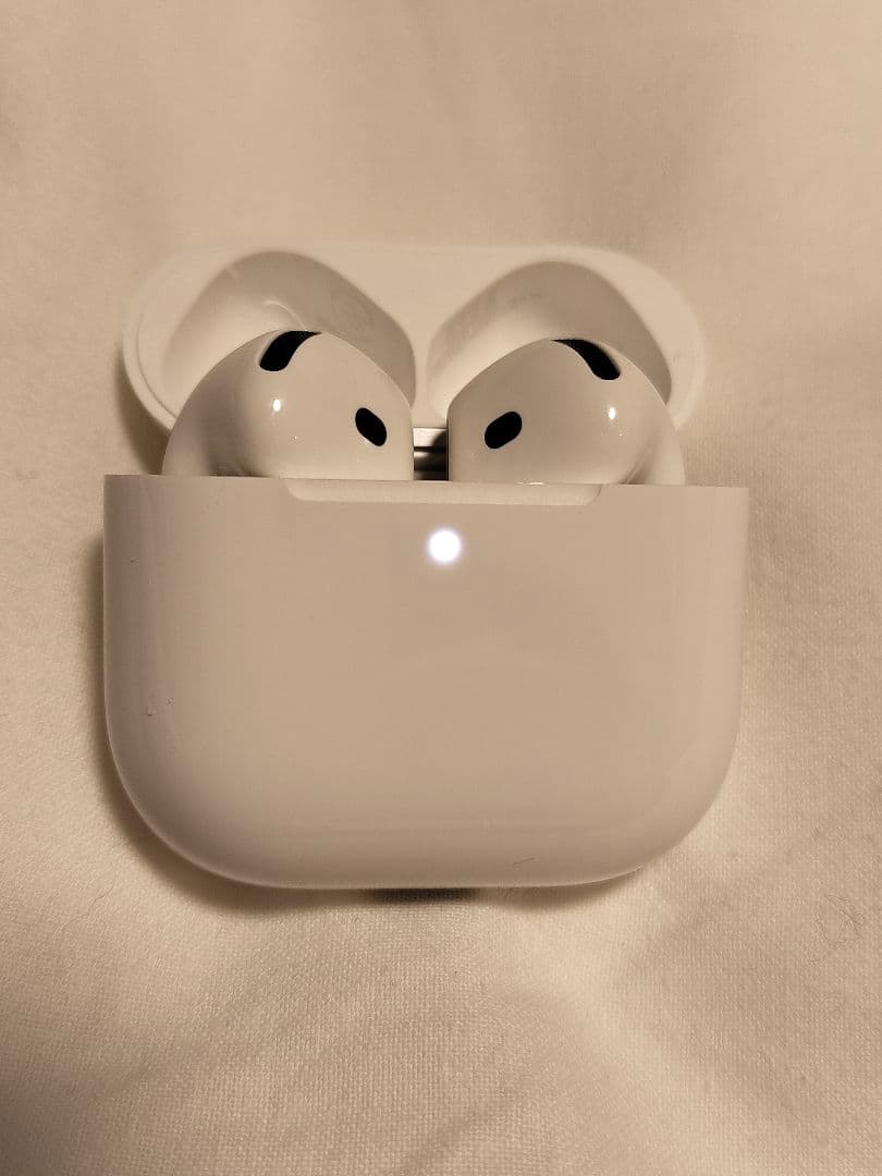 美品！Apple Airpods4 ANC アクティブノイズキャンセリング