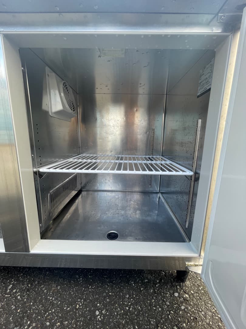 ホシザキ　冷凍冷蔵庫