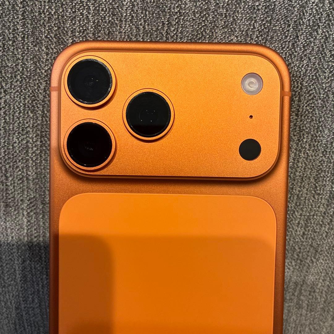 【iPhone17promax】256 SIMフリー コズミックオレンジ