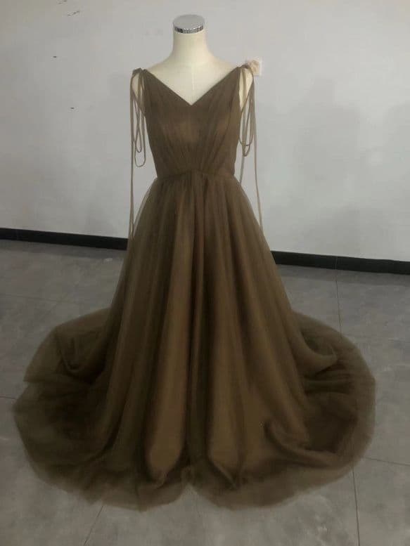 ブラウン Vネック チュールドレス
