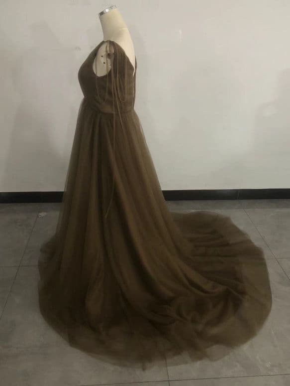 ブラウン Vネック チュールドレス