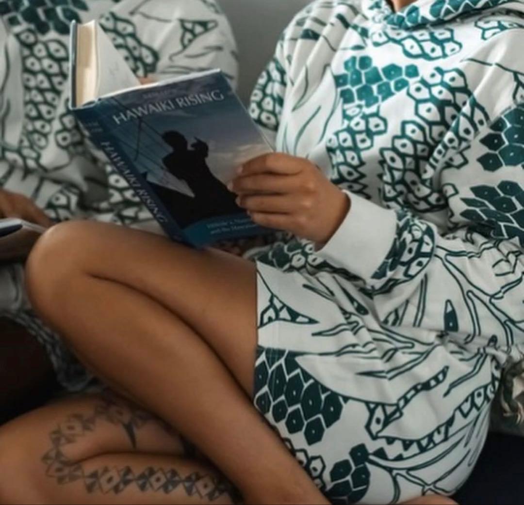 Kealopiko ケアロピコ　'Ulu柄スエットショートパンツ