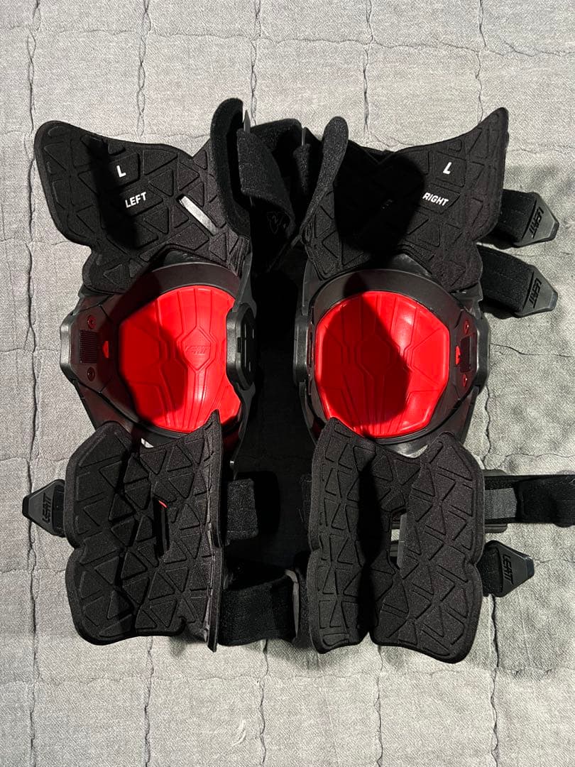 Leatt Z-Frame ニーブレース Lサイズ ブラック