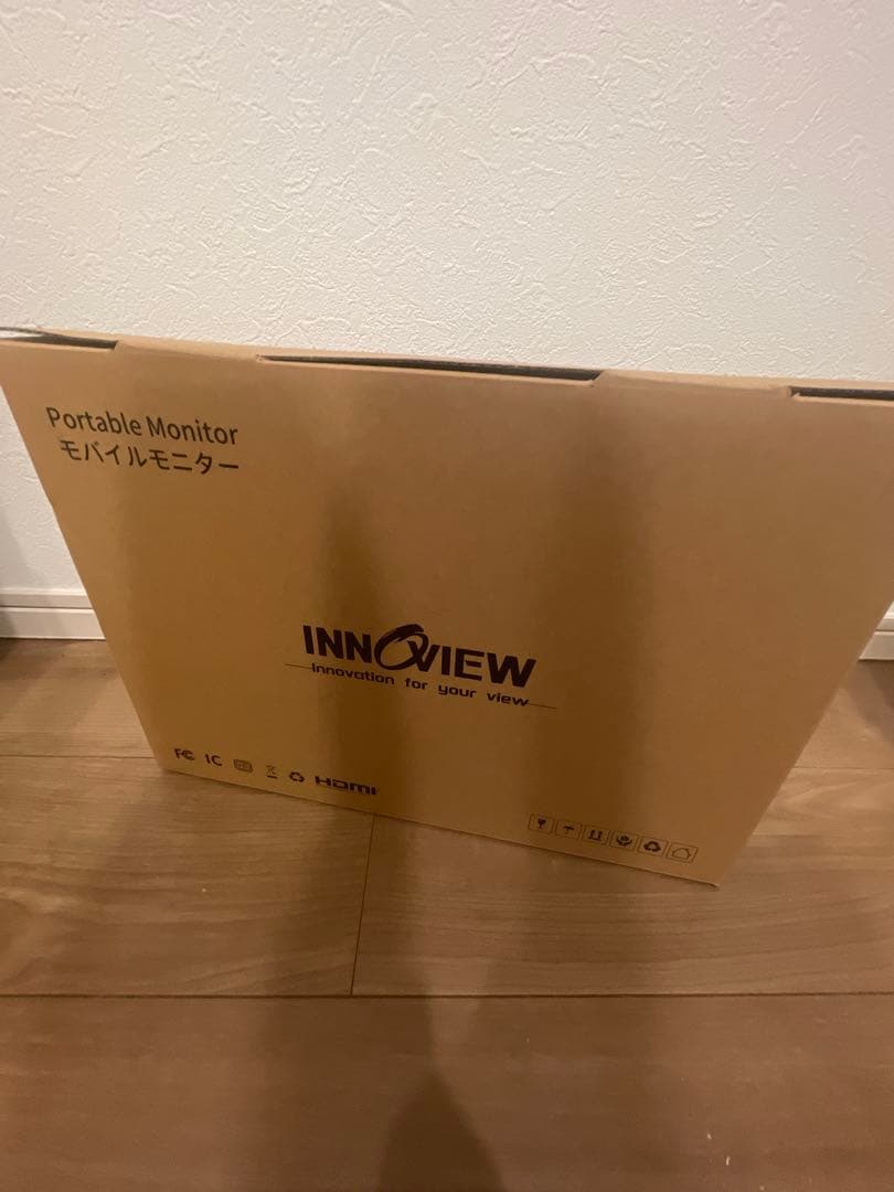 InnoView 15.6インチ モバイルモニター