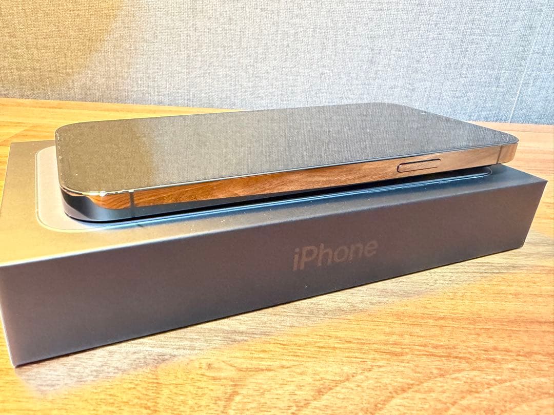 Apple iPhone 13 Pro Max グラファイト 本体