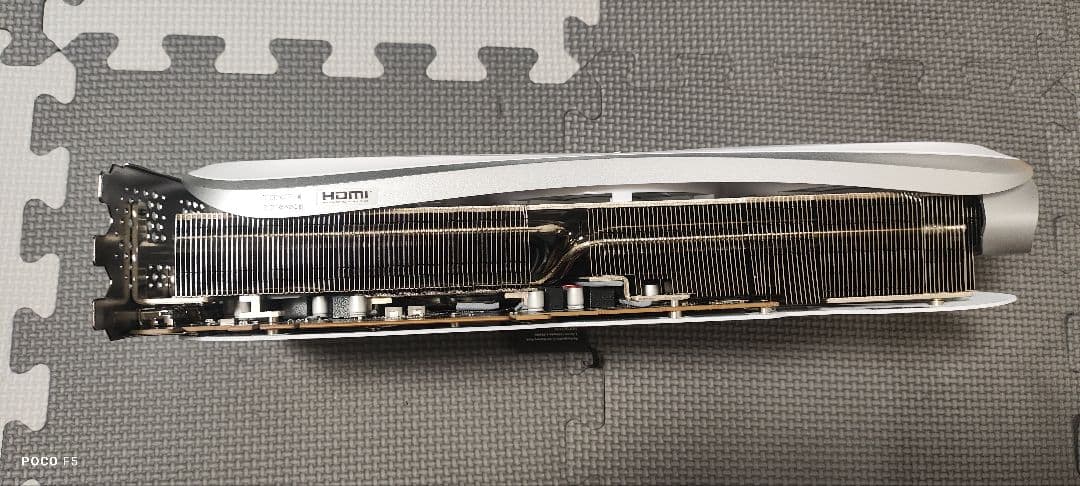 グラフィックボード・グラボ・ビデオカード ZOTAC GeForce RTX 4090 Super Trinity OC