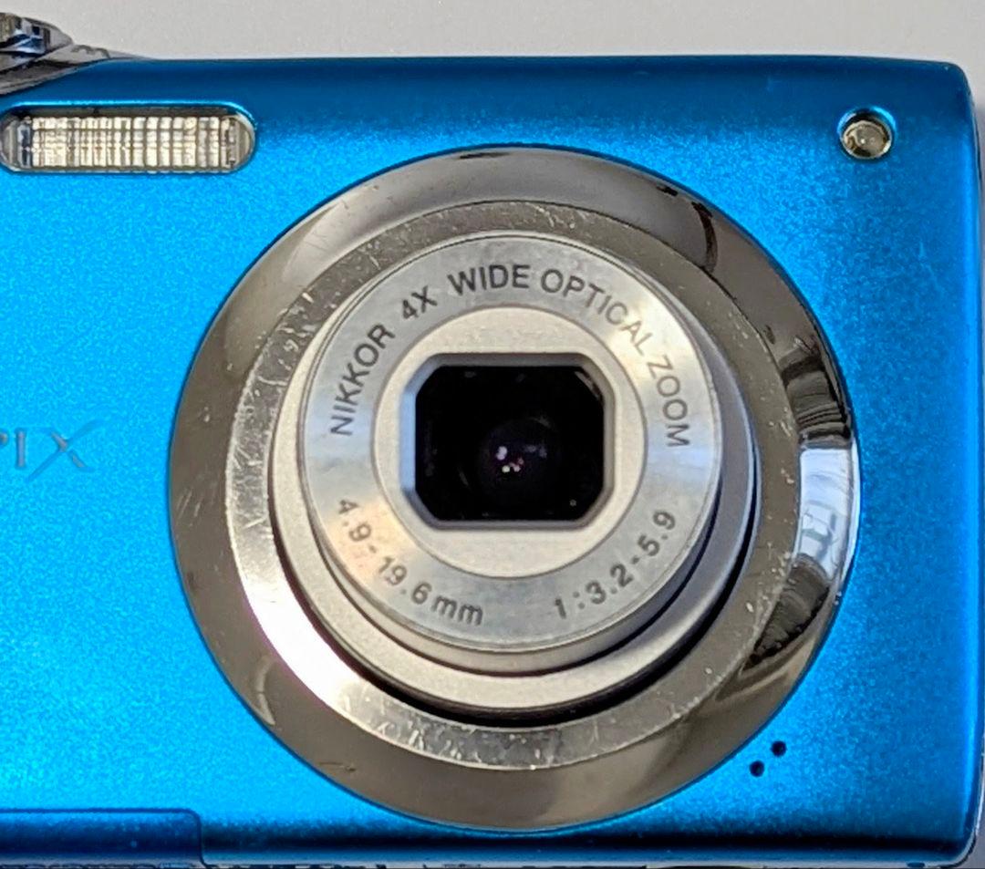 Nikon COOLPIX S3000 デジタルカメラ SDカードリーダー付