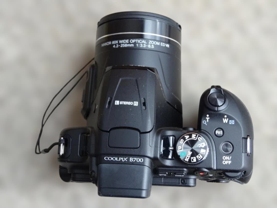 値下げしました❕ Nikon COOLPIX B700 本体
