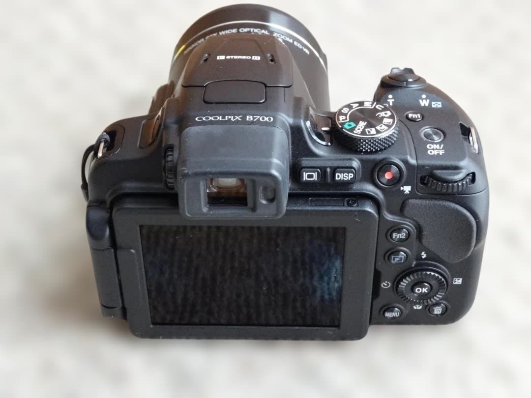 値下げしました❕ Nikon COOLPIX B700 本体