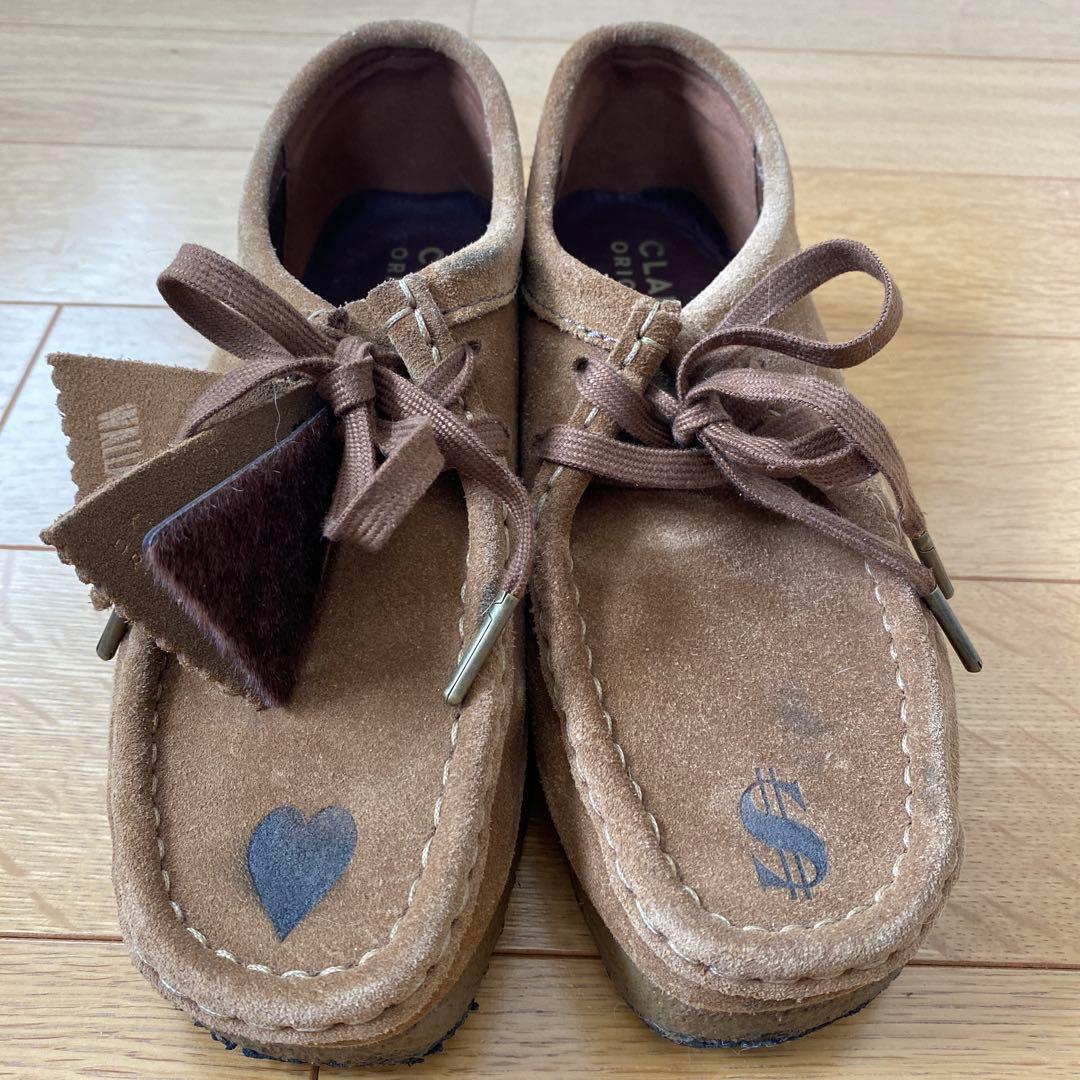 clarks ワラビー　ブラウン