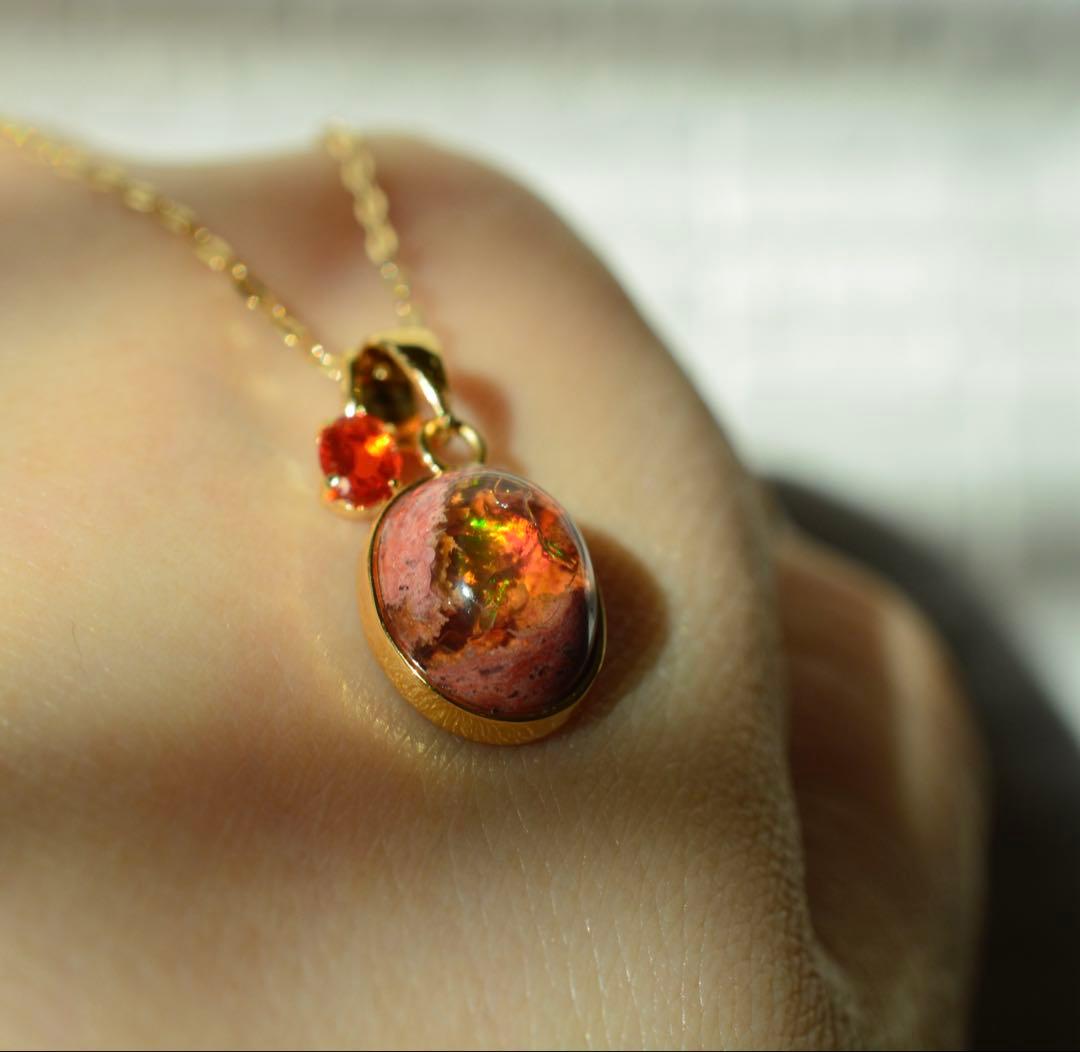 メキシコ産カンテラオパール / 2.55ct K18トップ【オマケ付】