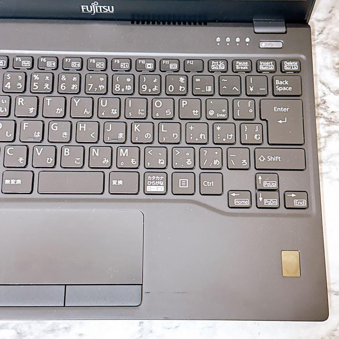 2020年製✨すぐ使える 軽量パソコン 第10世代i5＆爆速SSD/メモリ8GB