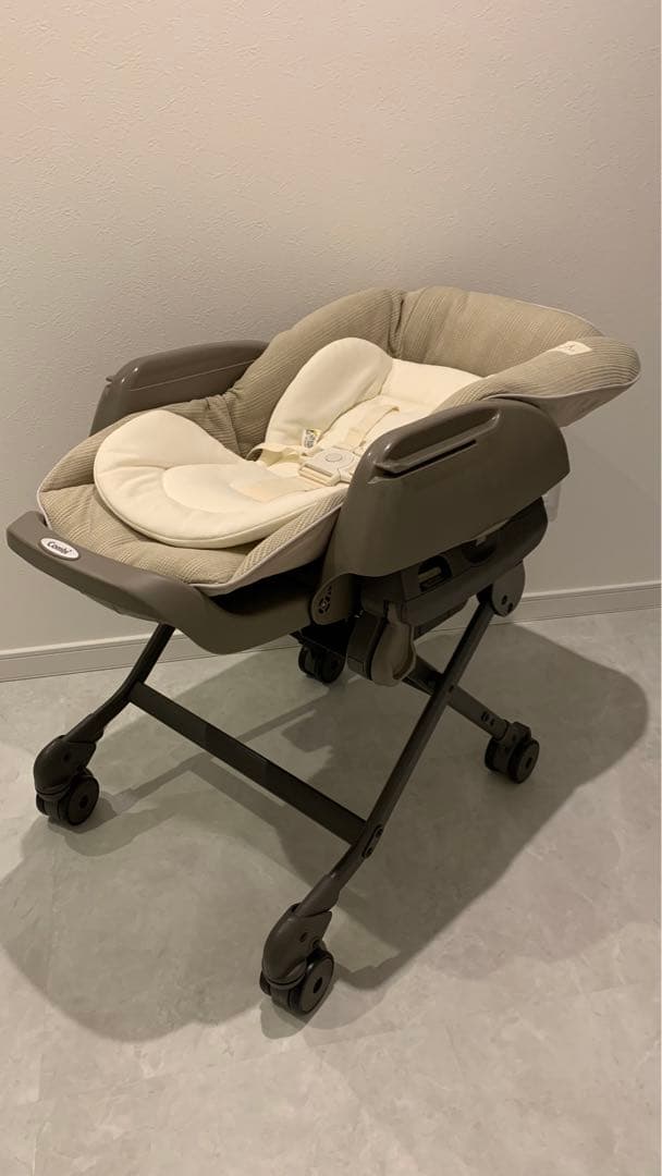 Combi ネムリラ tete a tete 電動スウィングチェア