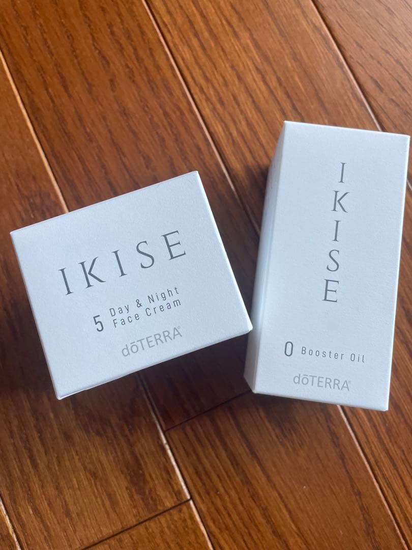 eriii様ドテラ　イキセ　　doTERRA IKISE ブースター　クリーム