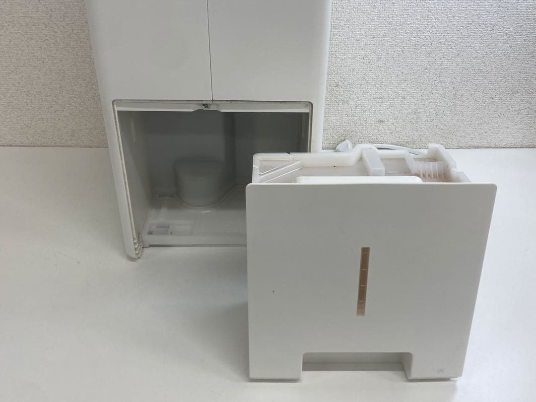 IRIS OHYAMA アイリスオーヤマ 衣類乾燥除湿機 KIJC-P70-W