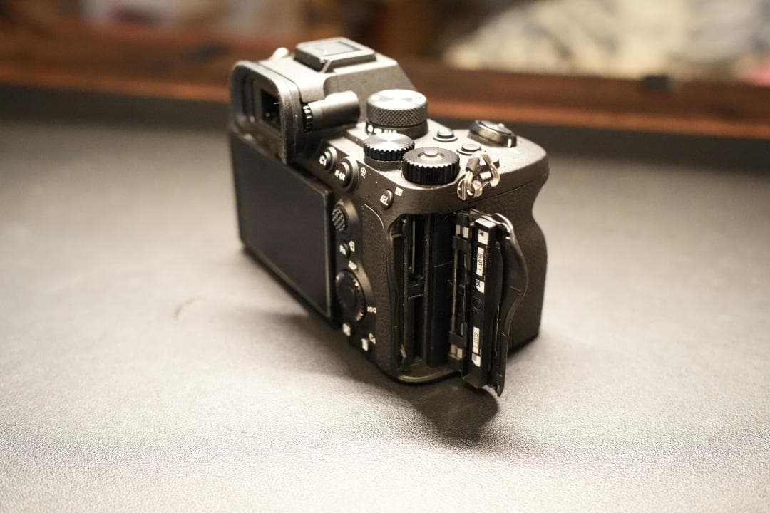 【美品・低シャッター】SONY α7 IV ｜撮影2854枚｜箱・付属品完備｜