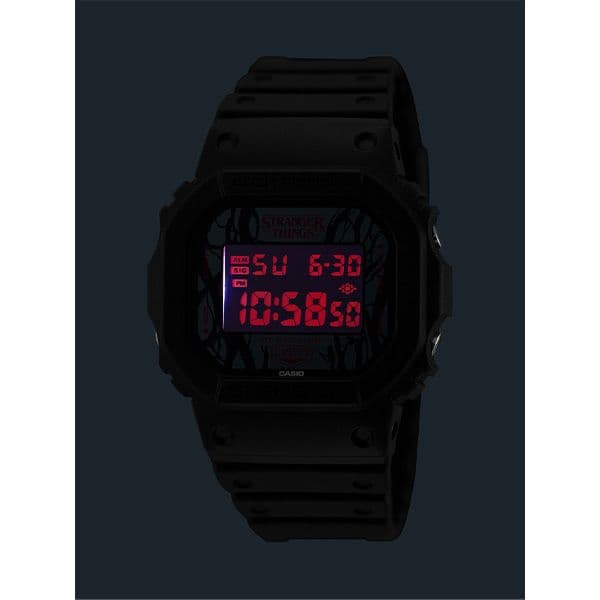新品 G-SHOCK ストレンジャー・シングス DW-5600STT-1JR