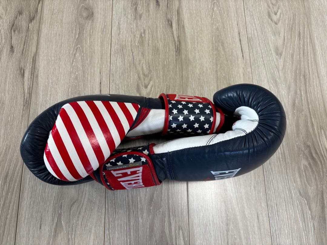 ※美品※ EVERLAST グローブ USAラッピング 14oz