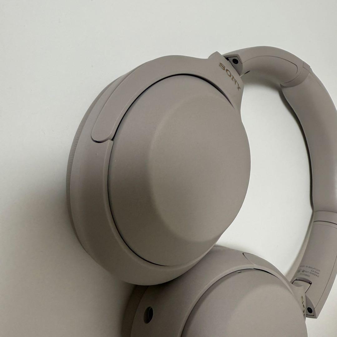 SONY ワイヤレスヘッドホン WH-1000XM4 プラチナシルバー