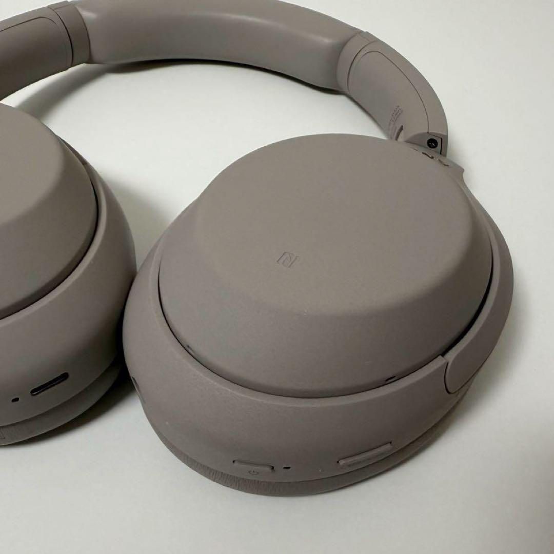 SONY ワイヤレスヘッドホン WH-1000XM4 プラチナシルバー