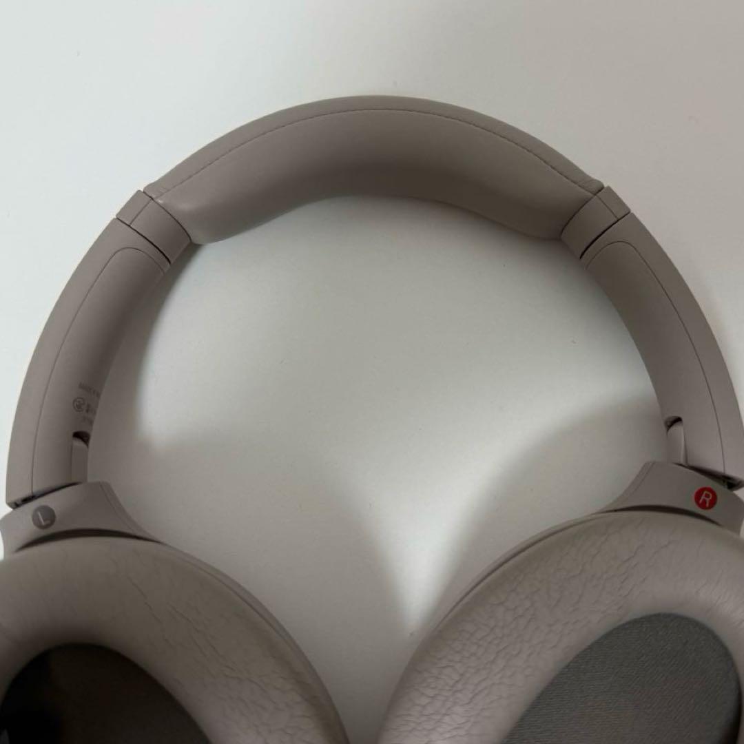 SONY ワイヤレスヘッドホン WH-1000XM4 プラチナシルバー