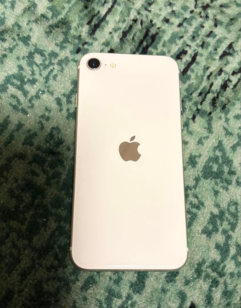 iPhone SE 第3世代 64GB SIMフリー 訳あり