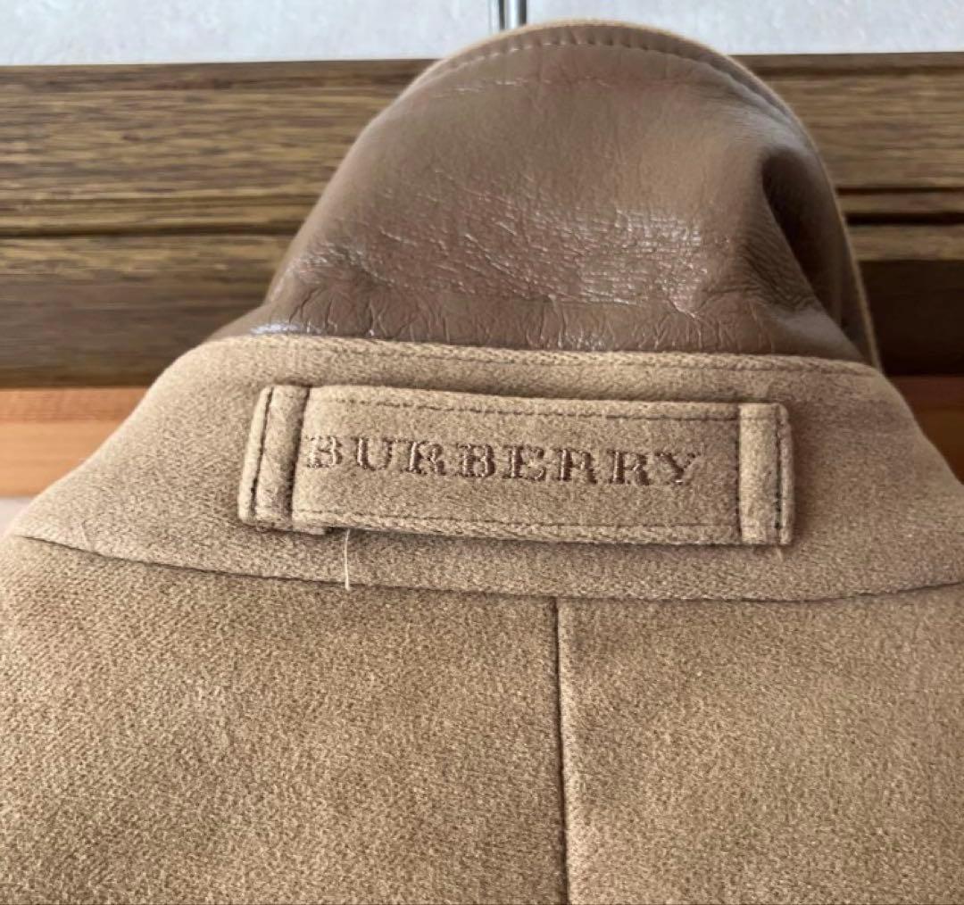 ベージュ バーバリーコート ボタン付き