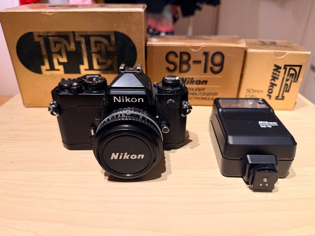 美品ジャンク　Nikon FE 一眼レフカメラ SB-19付