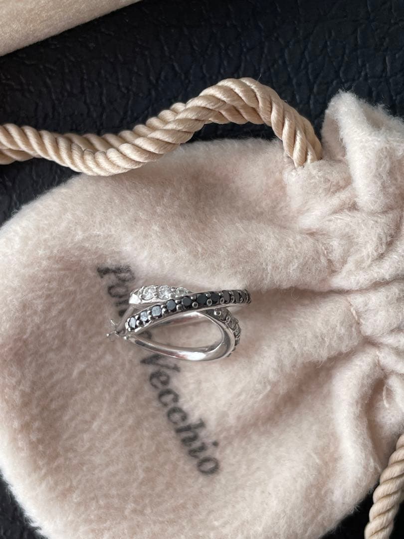 お値下げ　ポンテヴェキオ　ピアス　ダイヤ　ブラックダイヤ　フープピアス　片耳