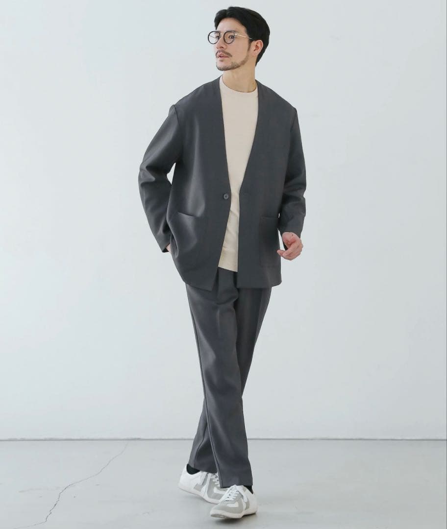 スプートニクス　ダークグレー ノーカラージャケット・パンツ・ニット　セットアップ