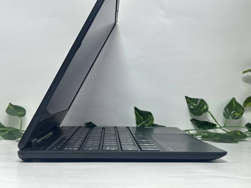 8世代-i5搭載 NEC VKT13H!!バッテリー確認済