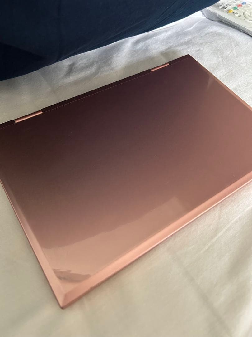 オールピンク　ノートPC 2way タッチパネル