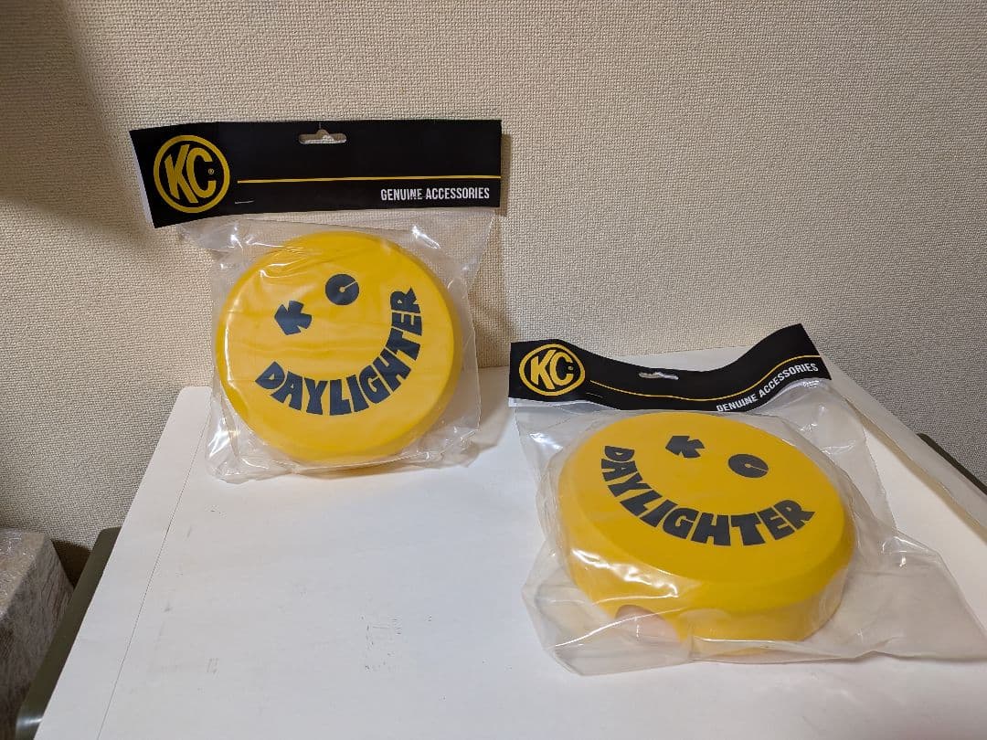 KC デイライター 6インチ用 イエロースマイルカバー正規品　ニコちゃんカバー