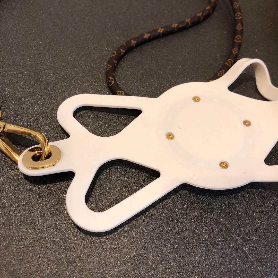 ルイヴィトン　LVサークル ネックストラップ付き スマートフォンホルダー