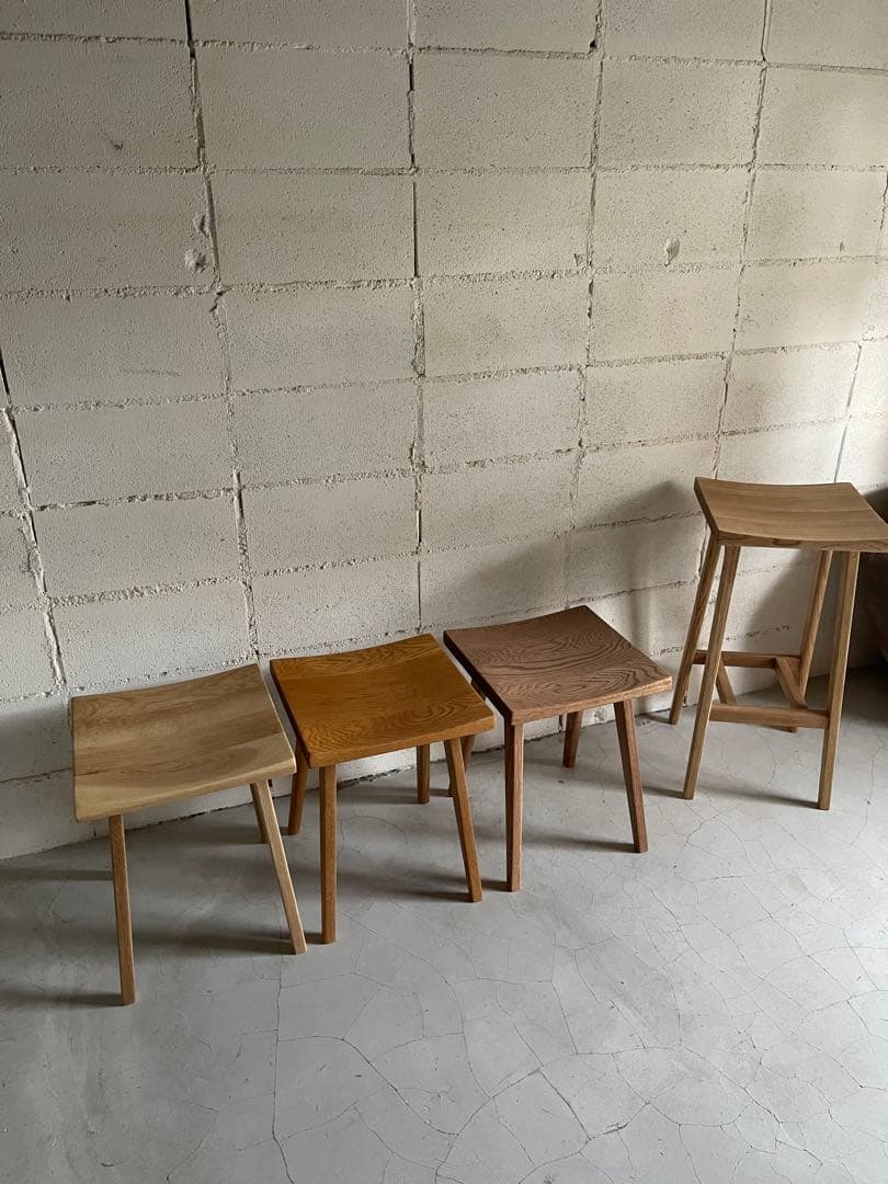 リフレッシュタイプチェア　ロータイプ　オーク無垢材　ウチダ　ライトオーク色